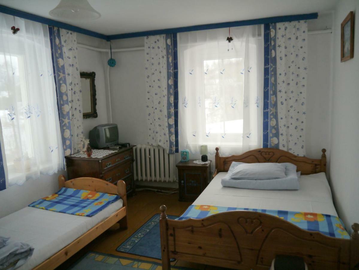 Pod Kasztanem Gospodarstwo Agroturystyczne Строне-Слёнске Экстерьер фото
